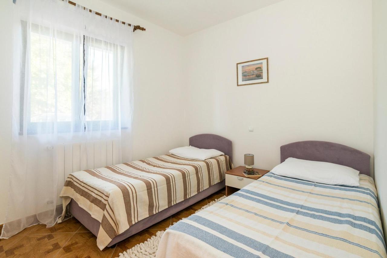 Apartments Vienna Zambratija  Pokój zdjęcie